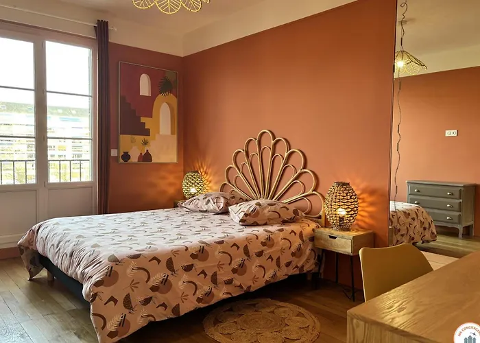 Le Cassiopee - Vue Port - Hyper Centre Apartment *